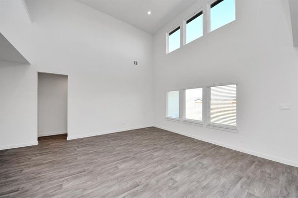 Empty room, Interior, Recessed Lighting, Wood Texture Flooring