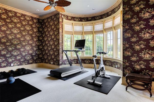 Fitness Equipment, Interior, Recessed Lighting