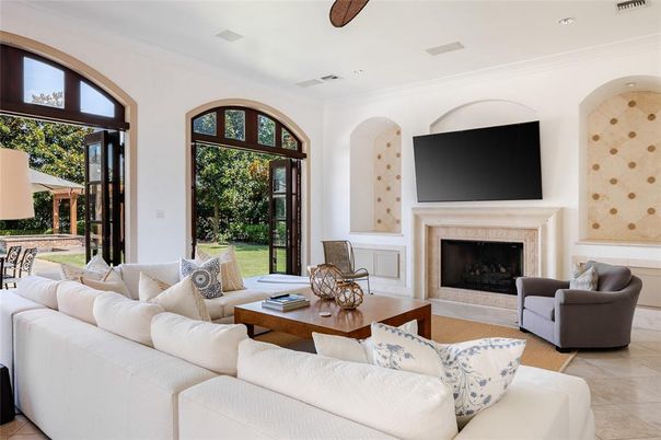 Fireplace, Interior, Living room, Recessed Lighting