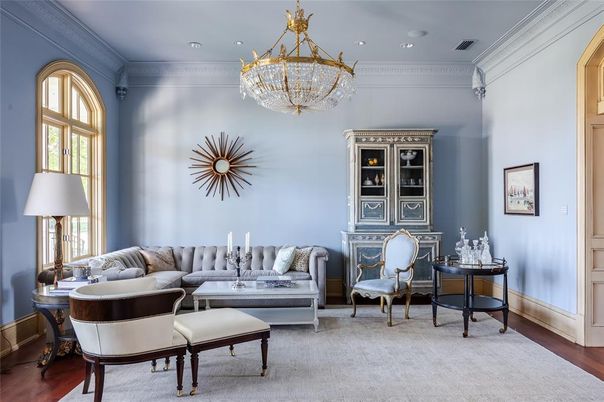 Chandelier, Interior, Living room, Recessed Lighting, Wood Texture Flooring