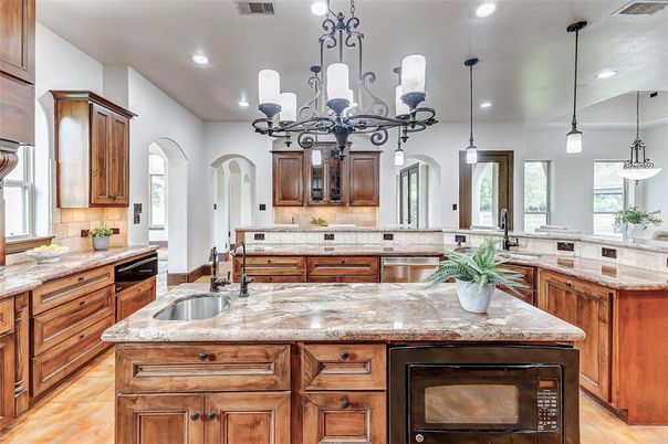 Chandelier, Interior, Kitchen, Pendant Lights, Recessed Lighting, Stainless Steel Appliances