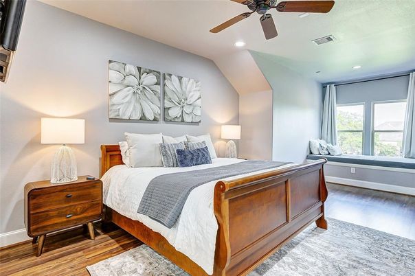 Bedroom, Interior, Recessed Lighting, Wood Texture Flooring