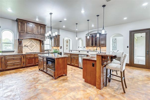 Chandelier, Interior, Kitchen, Pendant Lights, Recessed Lighting, Stainless Steel Appliances