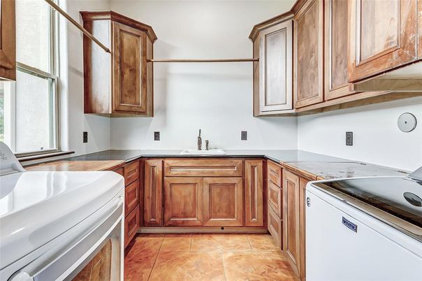Interior, Kitchen, Washer