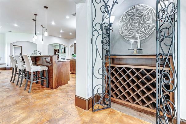 Interior, Kitchen, Pendant Lights, Recessed Lighting, Wine Storage