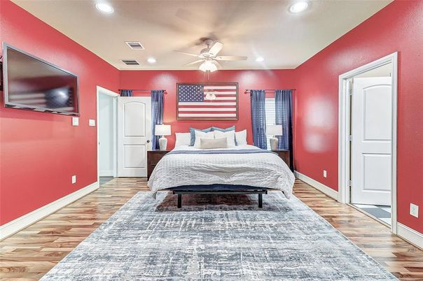 Bedroom, Interior, Recessed Lighting, Wood Texture Flooring