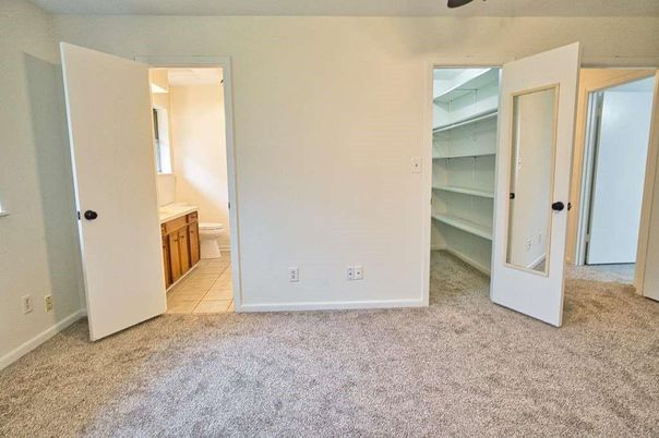 Bathroom, Empty room, Interior