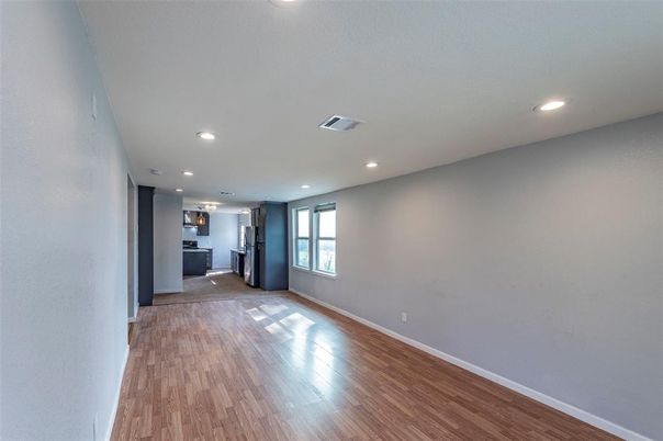 Interior, Recessed Lighting, Wood Texture Flooring