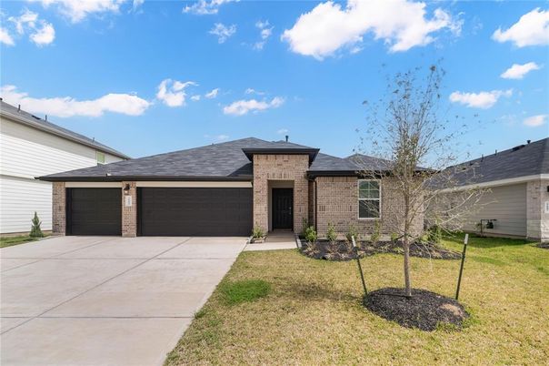 Attached, Exterior, Facade, Brick Facade, Ranch