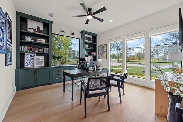 Home Office, Interior, Recessed Lighting, Wood Texture Flooring