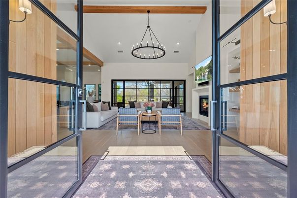 Chandelier, Fireplace, Interior, Living room, Recessed Lighting, Wood Texture Flooring