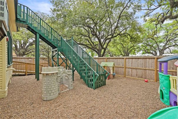 Backyard, Exterior, Playground