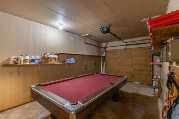 Billiard Table, Game Room, Garage, Interior