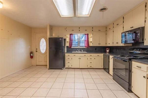 Interior, Kitchen