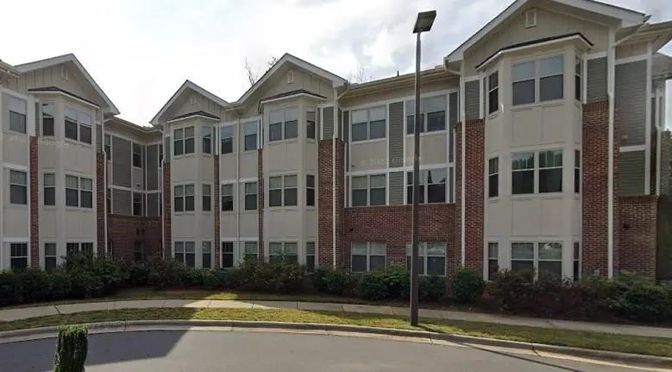 Exterior, Facade, Brick Facade, Rowhouse
