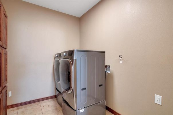 Interior, Washer