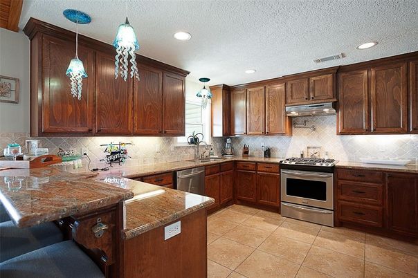Interior, Kitchen, Pendant Lights, Recessed Lighting, Stainless Steel Appliances