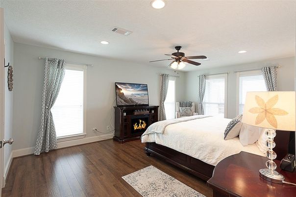 Bedroom, Fireplace, Interior, Recessed Lighting, Wood Texture Flooring