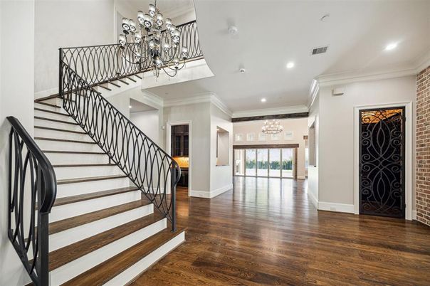 Chandelier, Interior, Recessed Lighting, Wood Texture Flooring