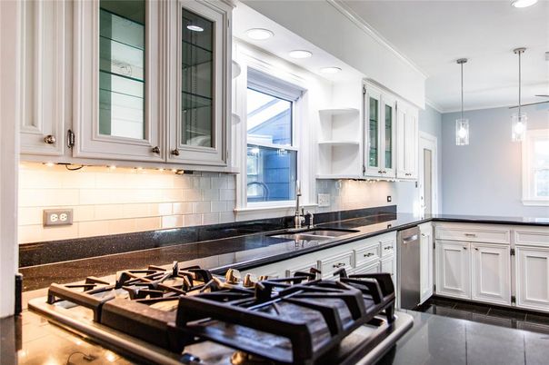 Interior, Kitchen, Pendant Lights, Recessed Lighting, Stainless Steel Appliances