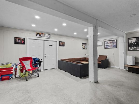 Interior, Recessed Lighting