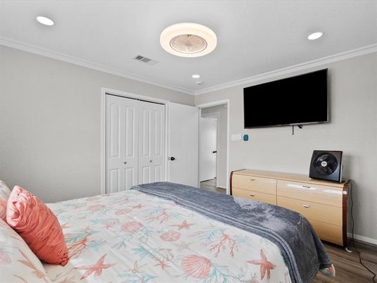 Bedroom, Interior, Recessed Lighting, Wood Texture Flooring