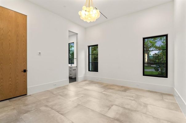Chandelier, Empty room, Interior