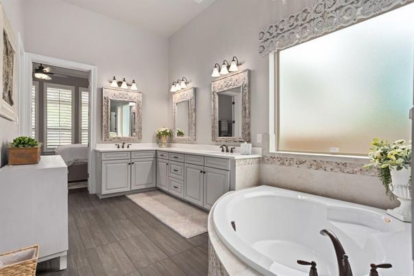 Bathroom, Dual Sink Vanities, Interior, Wood Texture Flooring