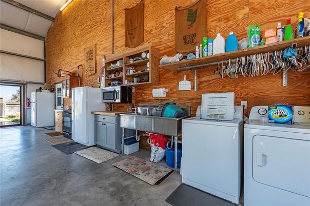 Interior, Washer