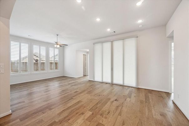 Empty room, Interior, Recessed Lighting, Wood Texture Flooring