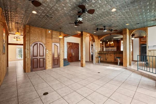 Interior, Kitchen, Pendant Lights, Recessed Lighting, Wooden Walls
