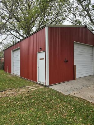 Detached Garage, Exterior