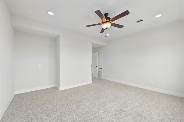 Empty room, Interior, Recessed Lighting