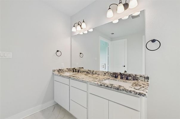 Bathroom, Dual Sink Vanities, Interior