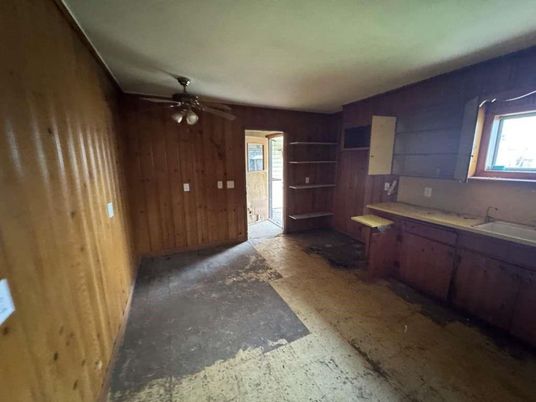 Empty room, Interior, Wooden Walls