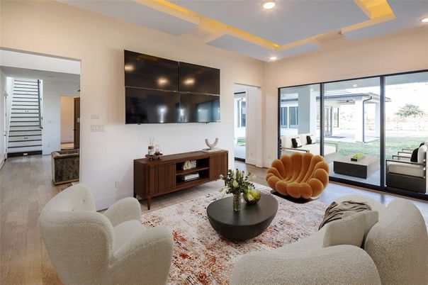 Interior, Living room, Recessed Lighting, Wood Texture Flooring