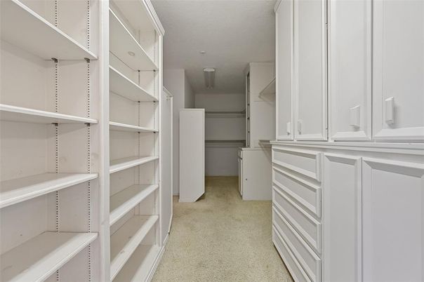 Interior, Walk-in Closets