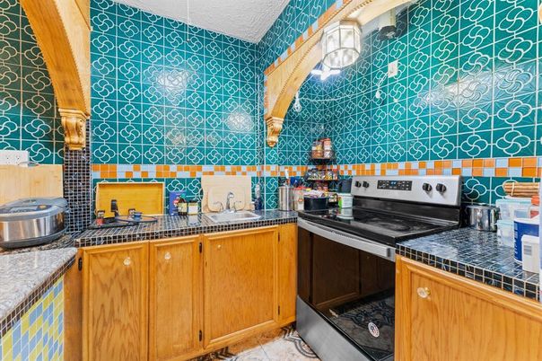 Interior, Kitchen, Tile Countertops
