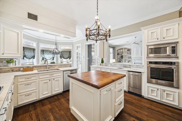 Chandelier, Interior, Kitchen, Recessed Lighting, Wood Texture Flooring
