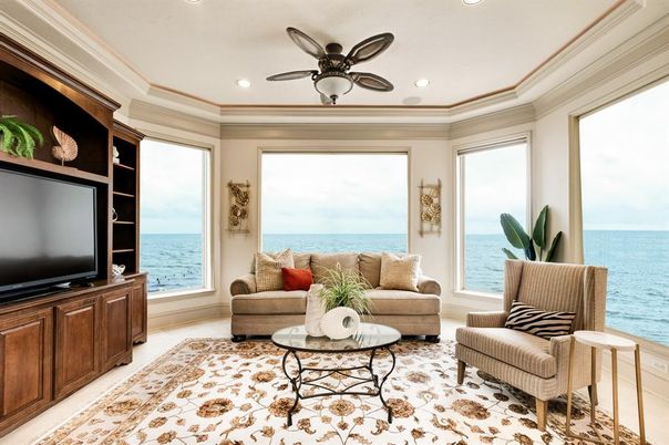 Interior, Living room, Recessed Lighting, Water