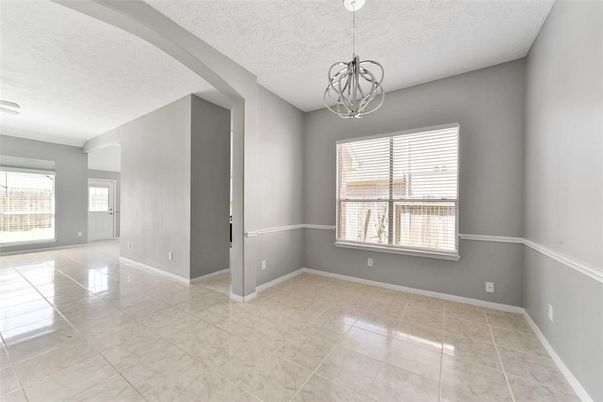 Chandelier, Empty room, Interior, Pendant Lights