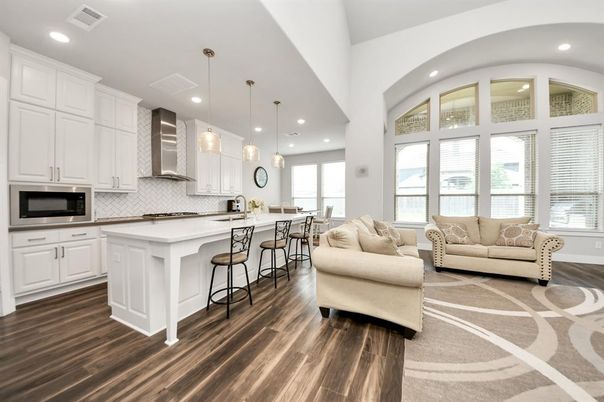 Interior, Kitchen, Living room, Pendant Lights, Recessed Lighting, Wood Texture Flooring