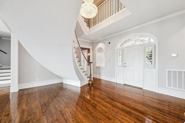 Chandelier, Interior, Wood Texture Flooring