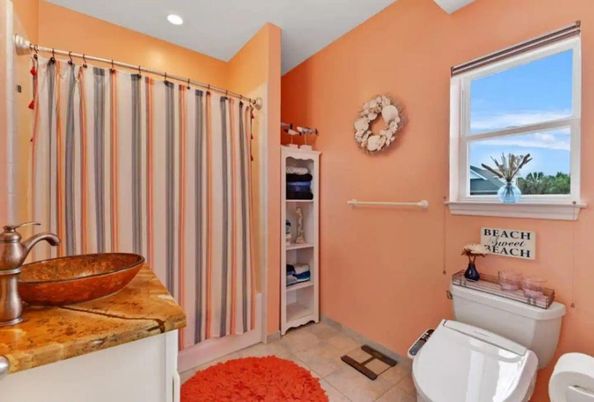 Bathroom, Interior, Recessed Lighting