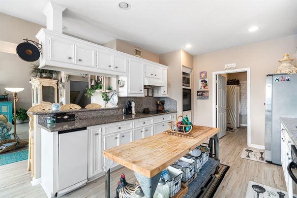 Interior, Kitchen, Recessed Lighting, Wood Texture Flooring
