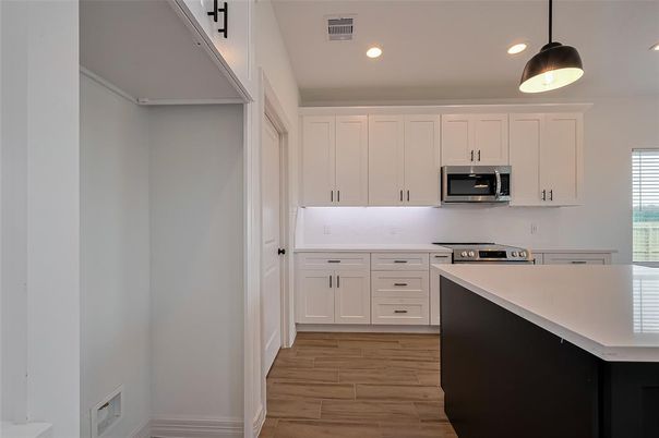 Interior, Kitchen, Pendant Lights, Recessed Lighting, Wood Texture Flooring