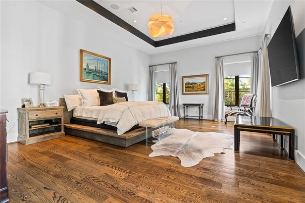 Bedroom, Interior, Pendant Lights, Recessed Lighting, Wood Texture Flooring