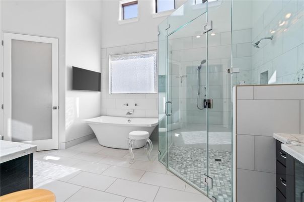 Bathroom, Free Standing Baths, Glass Shower, Interior