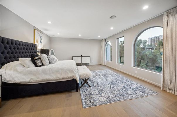 Bedroom, Interior, Recessed Lighting, Wood Texture Flooring