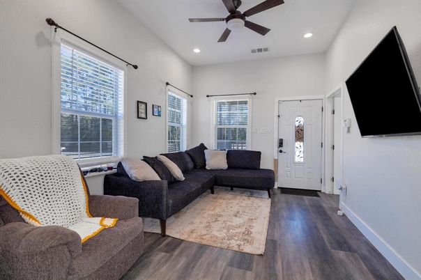 Interior, Living room, Recessed Lighting, Wood Texture Flooring